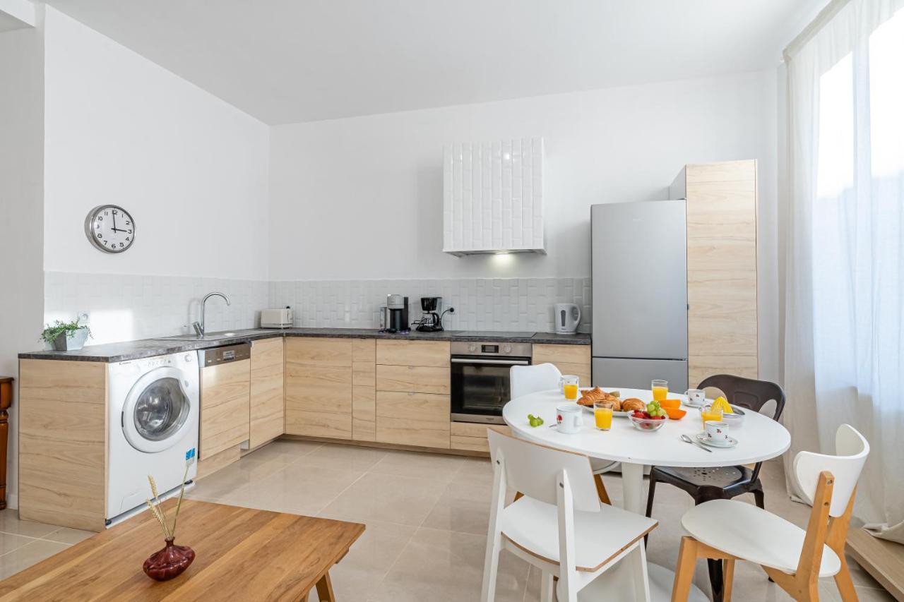 Le Borely: Appartement Climatise Avec 2 Chambres, A 800M De La Plage Марсилия Екстериор снимка
