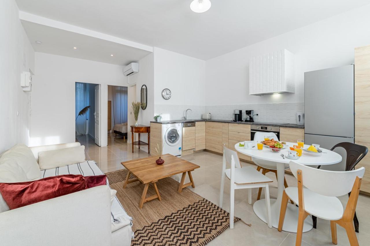 Le Borely: Appartement Climatise Avec 2 Chambres, A 800M De La Plage Марсилия Екстериор снимка